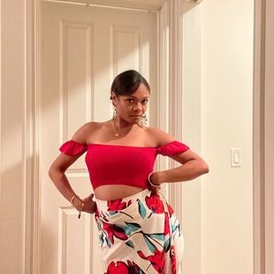 Meet your Posher, Candice